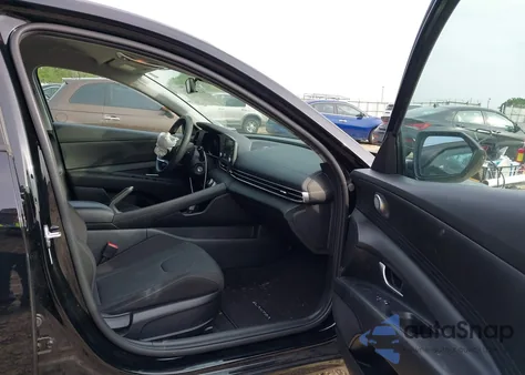 2022 Hyundai Elantra Se из США, поврежденный, VIN KMHLL4AG8NU307970